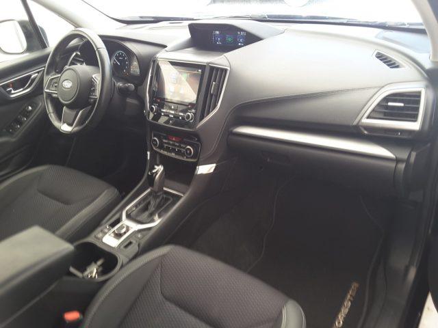 SUBARU Forester 2.0 e-Boxer MHEV CVT Premium *GANCIO TRAINO*