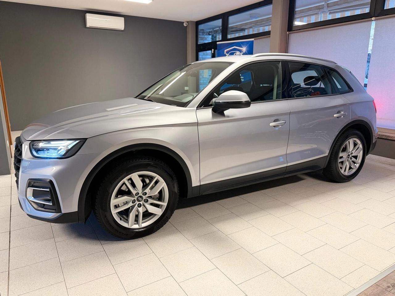 Audi Q5 35 TDI S tronic Business