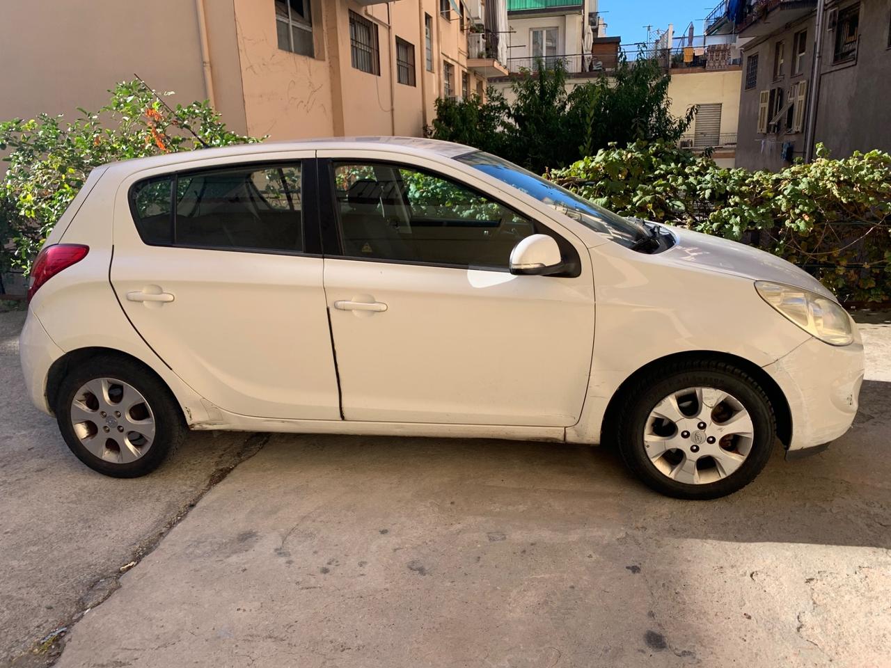 Hyundai i20 1.2 5p. 06/2012