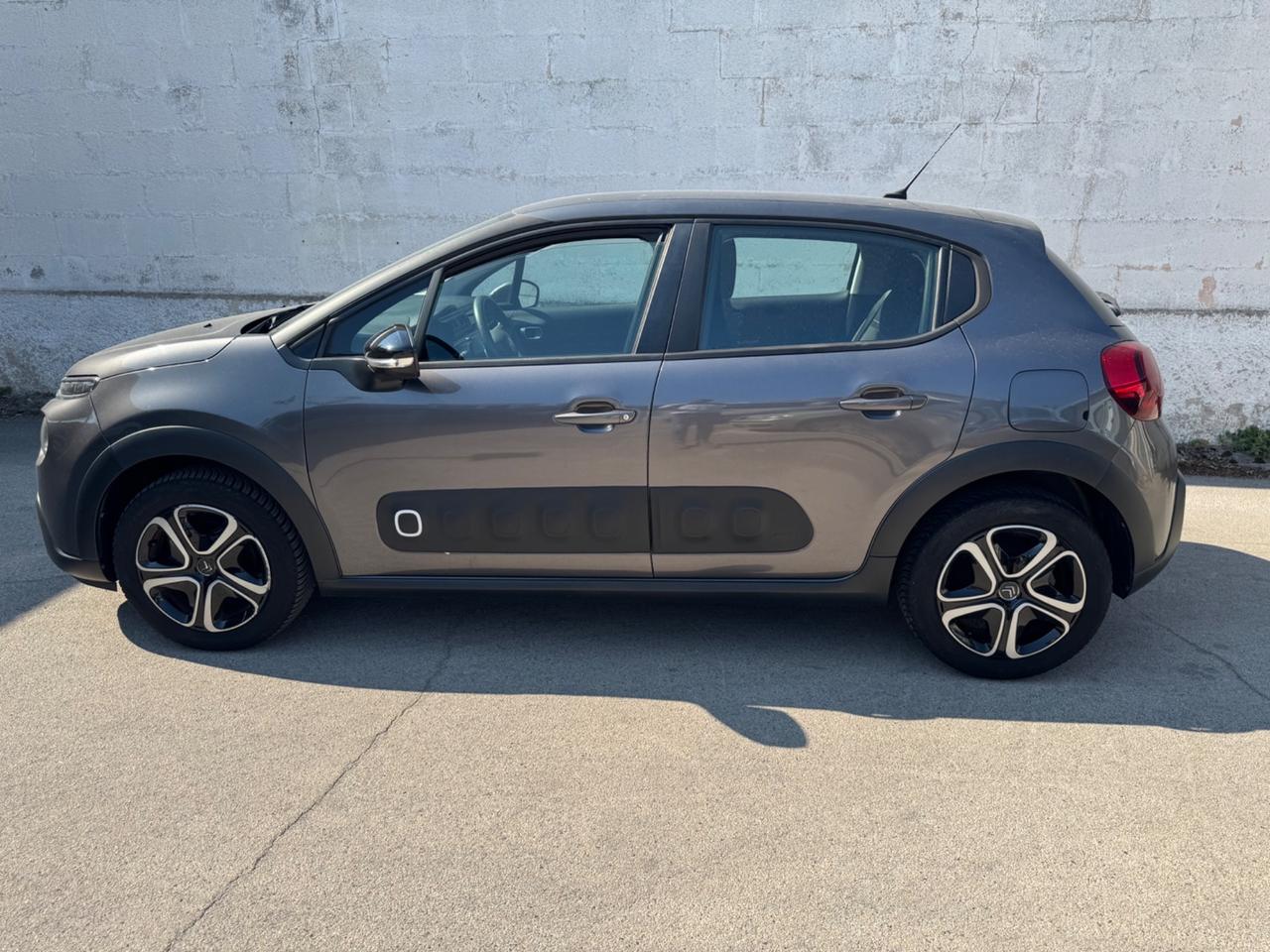 Citroen C3 PureTech 82 GPL Feel