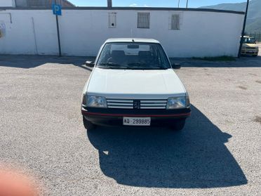 Peugeot 205 954i cat 5 porte Look