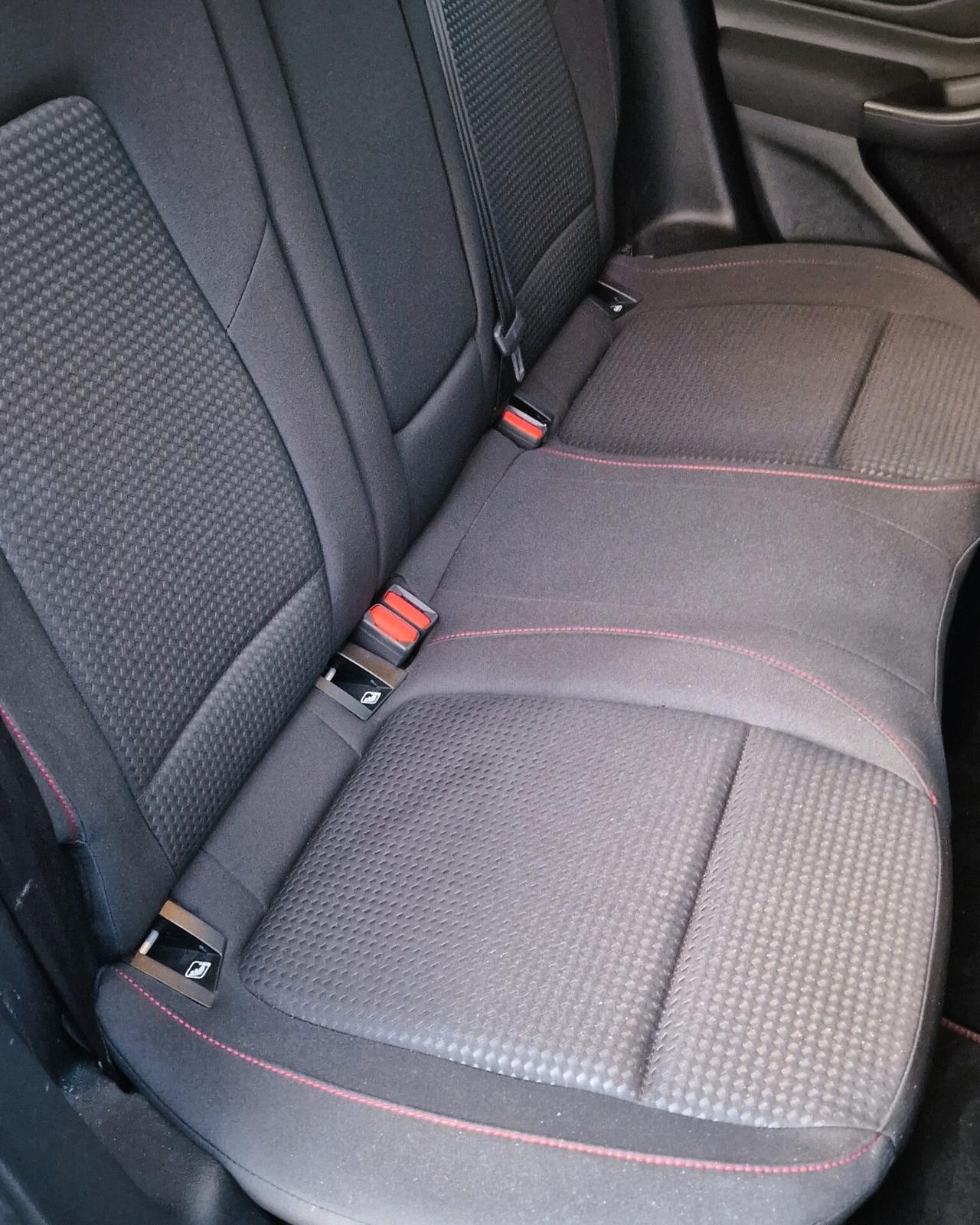 Ford Focus 1.0 EcoBoost Hybrid 155 CV 5p. ST-Line X