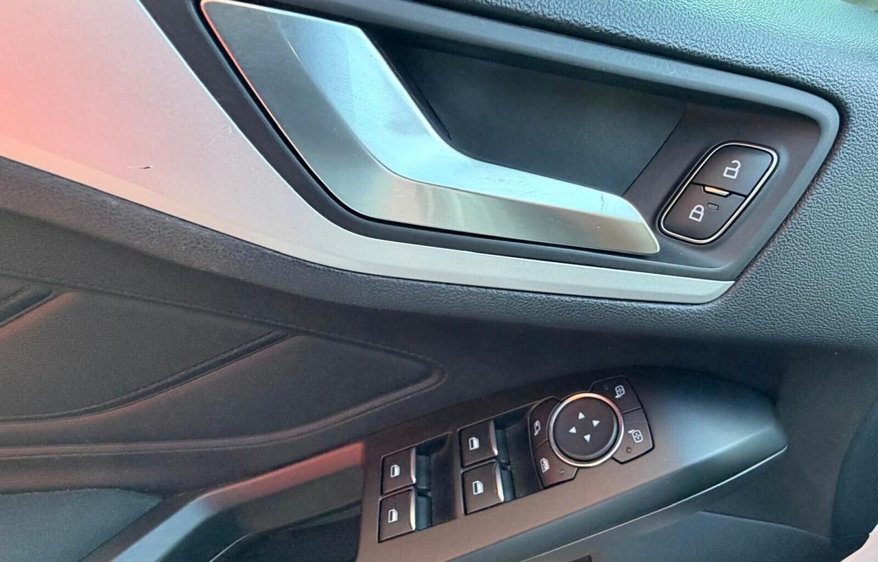 Ford Focus 1.5 EcoBlue 120 CV SW ST-Line