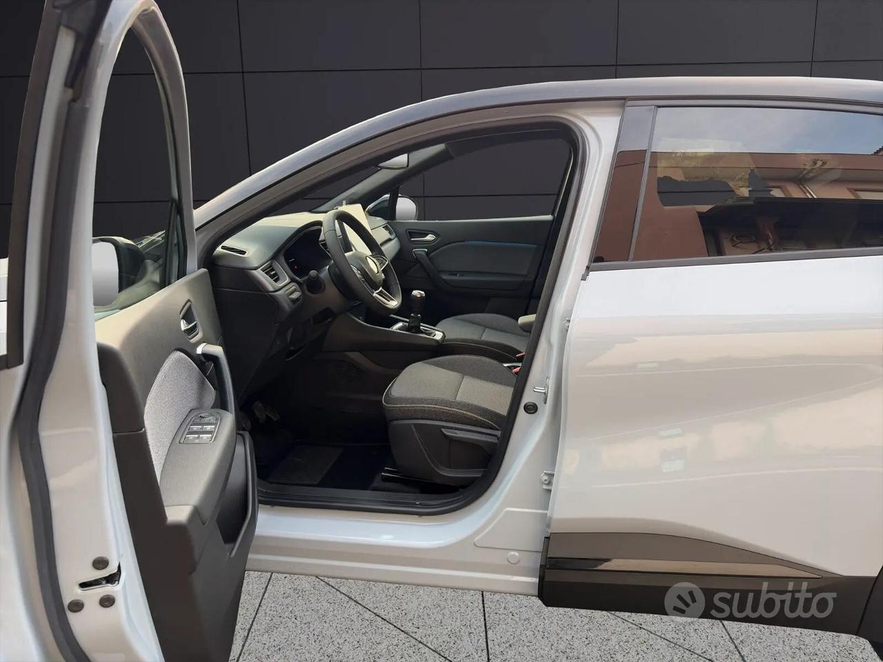 Renault Captur 1.2 TCe ECO-G 120CV MY26 TECHNO TUA DA €230