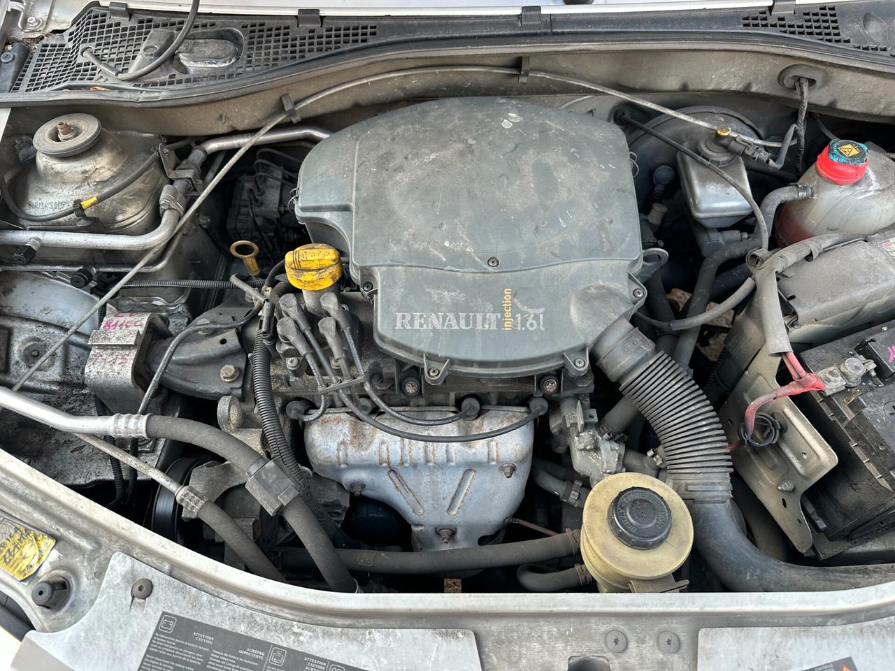Dacia Logan MCV 1.6 7 posti (12 Rate)