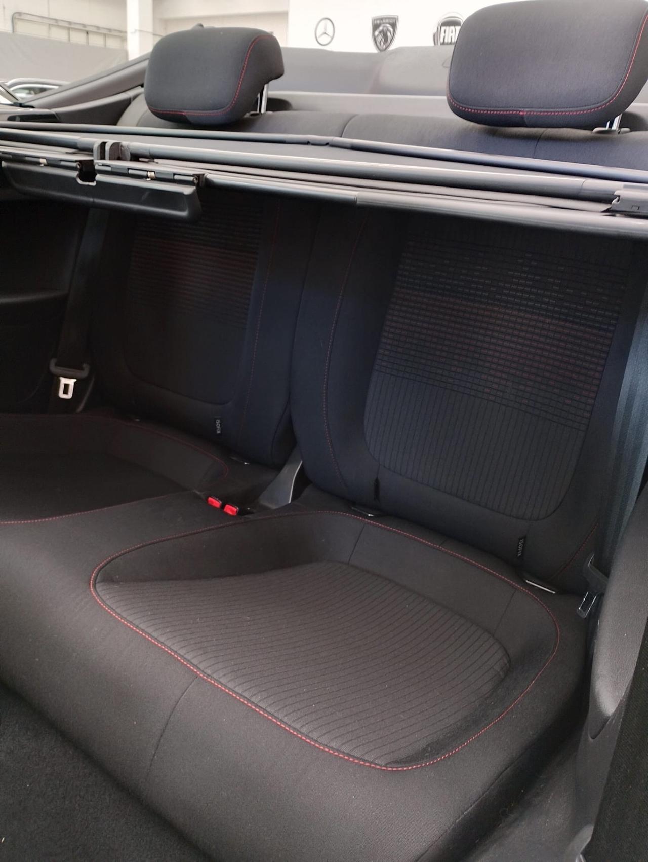 Volkswagen Maggiolino Cabrio 1.2 TSI Design BlueMotion Technology