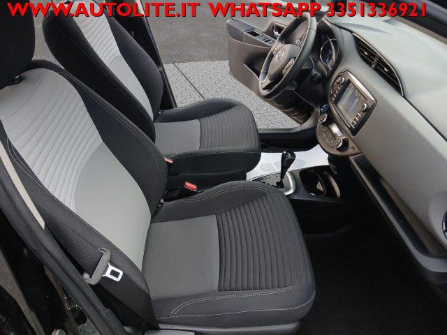 TOYOTA Yaris 1.5 Hybrid 5 porte Business