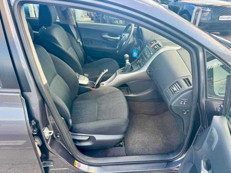 Toyota Auris 2.0 D-4D 5 porte 126 CV
