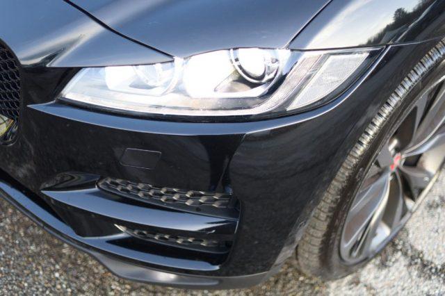 JAGUAR F-Pace 2.0 D 240 CV R-DYNAMIC