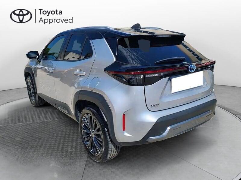 Toyota Yaris Cross 1.5h Adventure awd-i 116 CV e-cvt