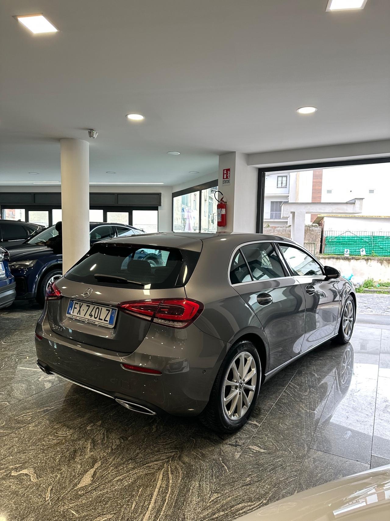 Mercedes-benz A 180 d Business Extra