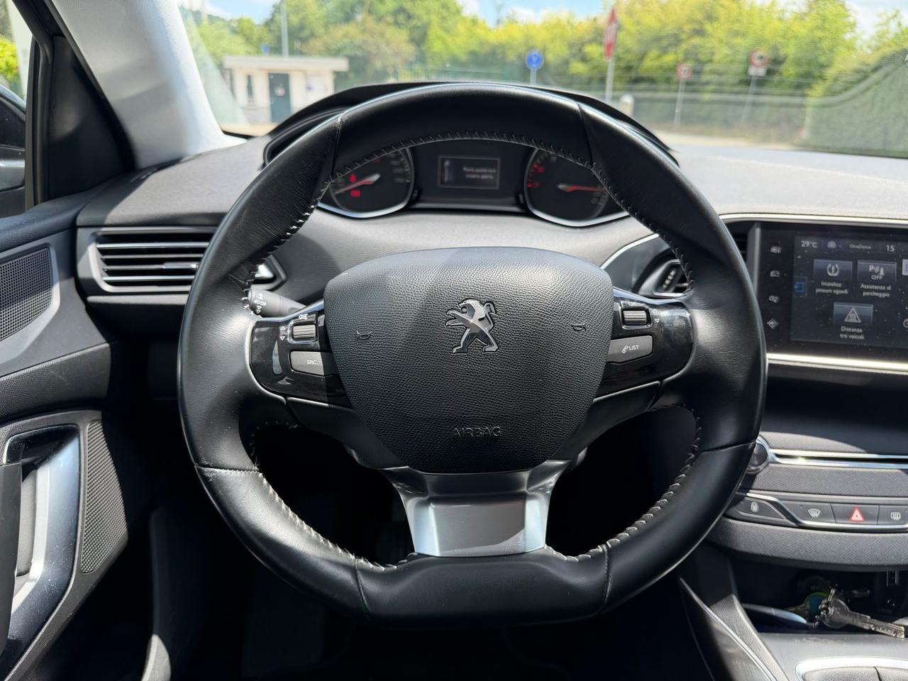 Peugeot 308 Allure 1.2 PureTech 130 #11213