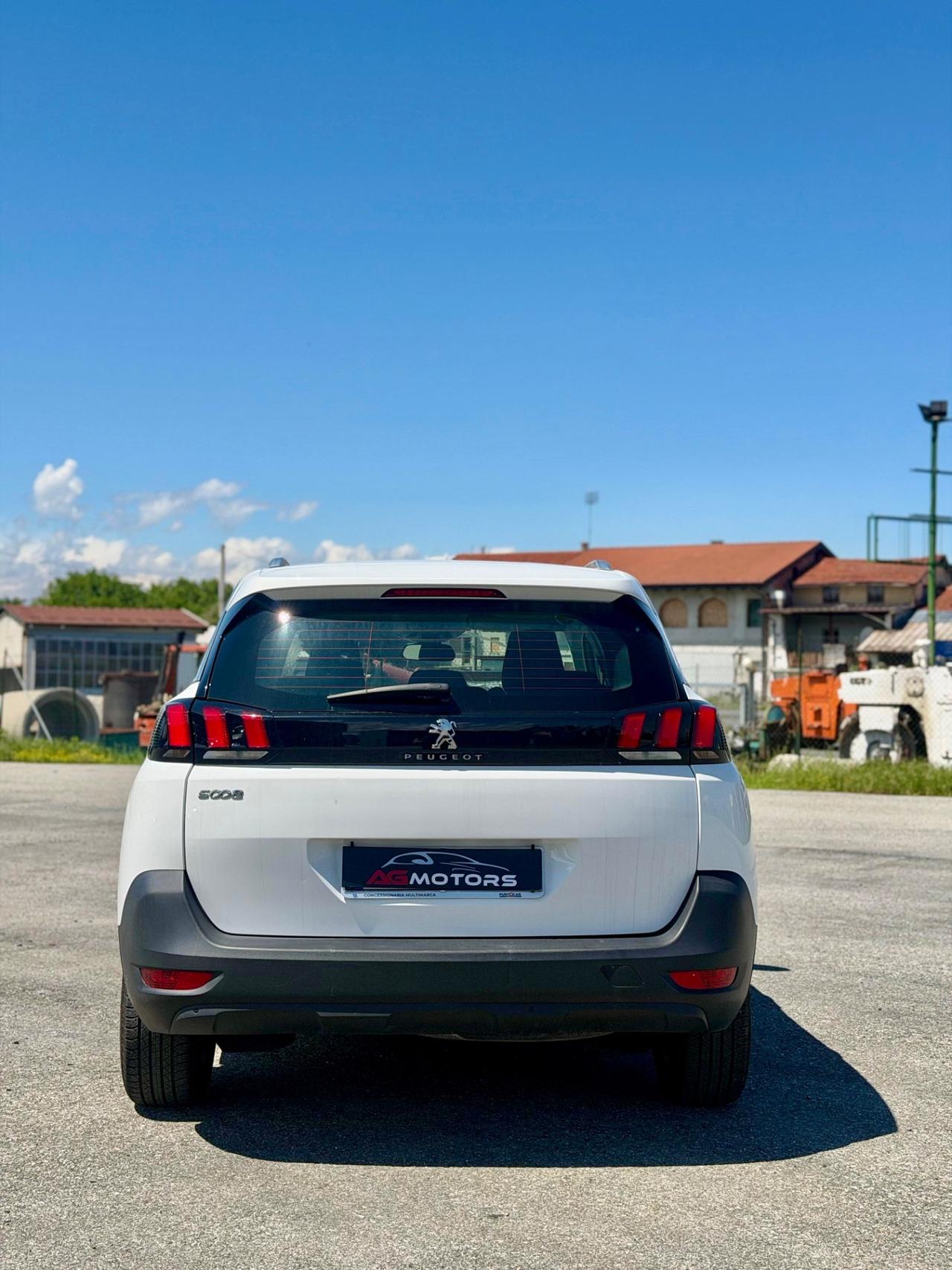 Peugeot 5008 BlueHDi 130 S&S Allure