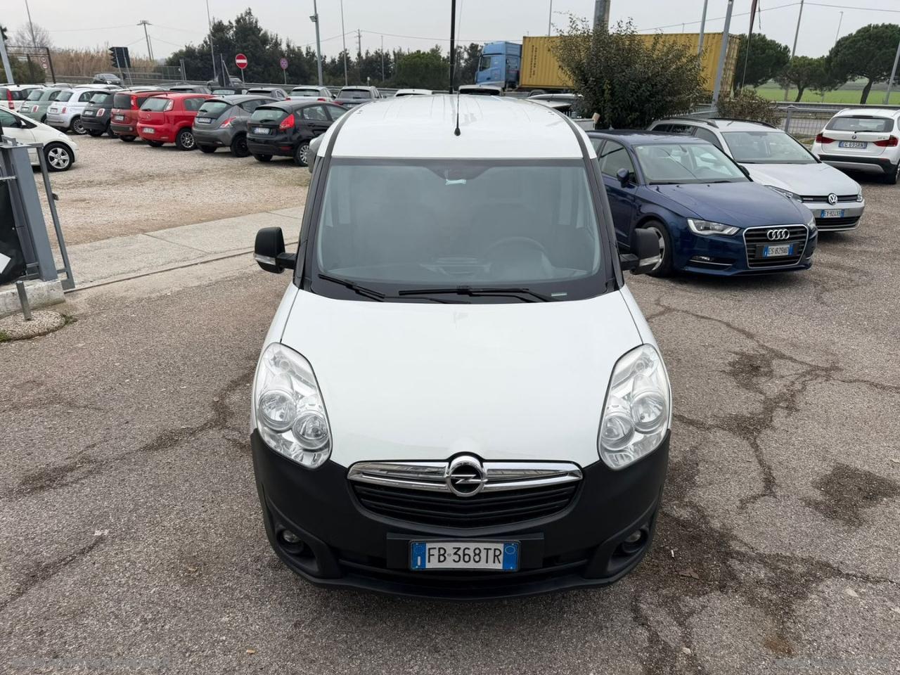 Combo 1.6 CDTI 120CV PL-TN Van