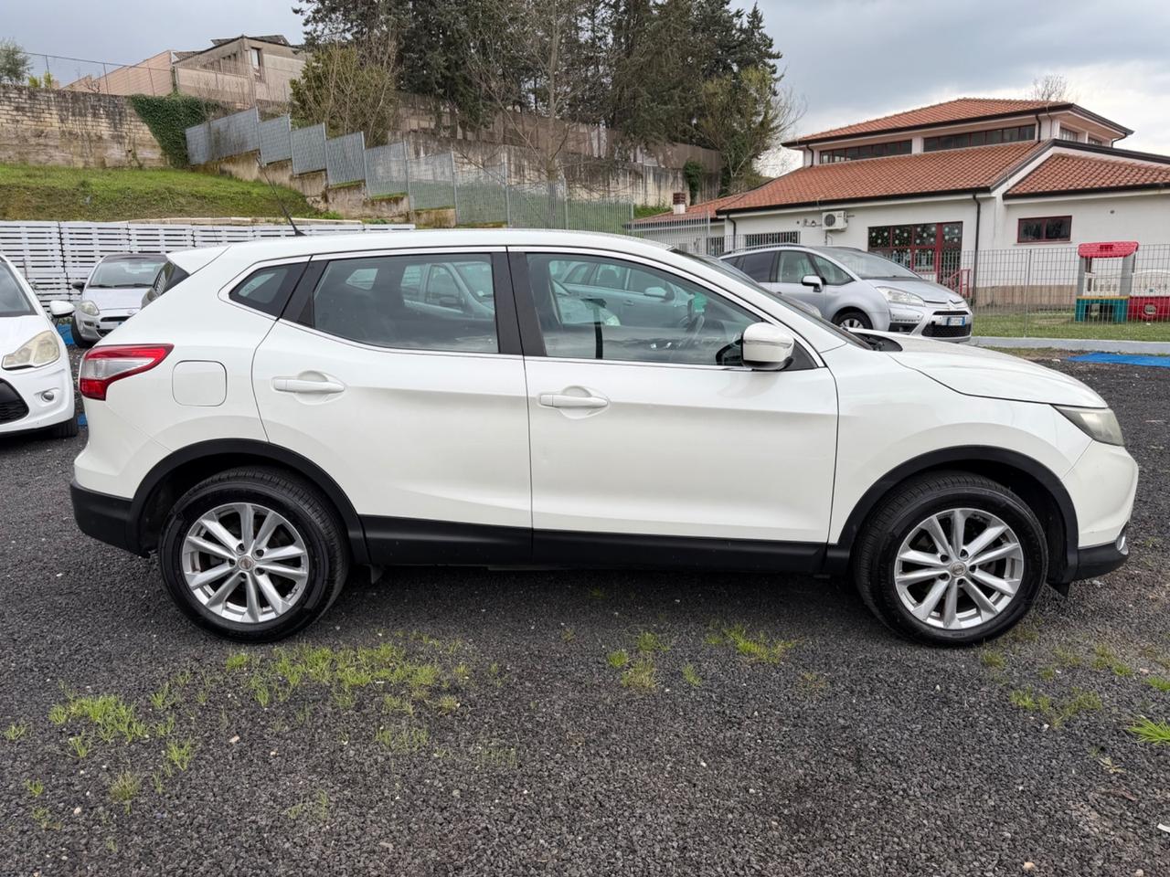 Nissan Qashqai 1.5 dCi DPF Tekna