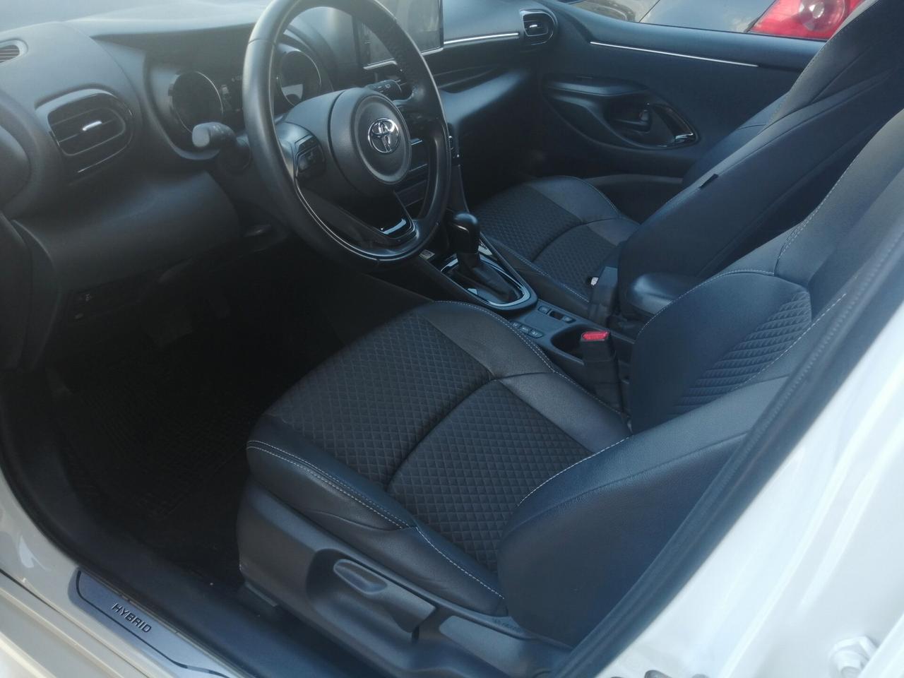 Toyota Yaris 1.5 Hybrid 5 porte Style Soli 40.000 KM