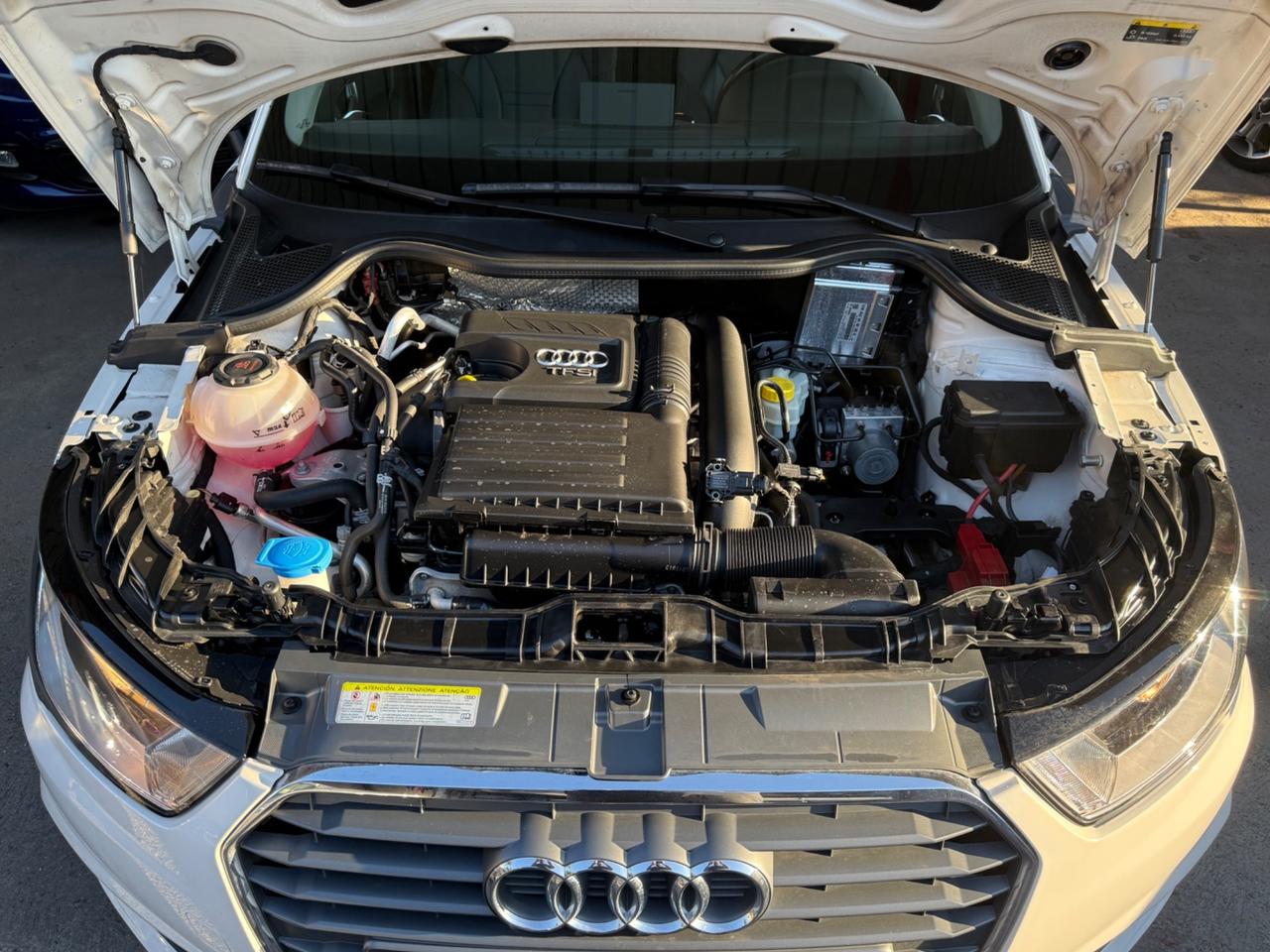A1 SPB 1.4 TFSI 125 CV S tronic Sport-unipro-( 58 mila km )