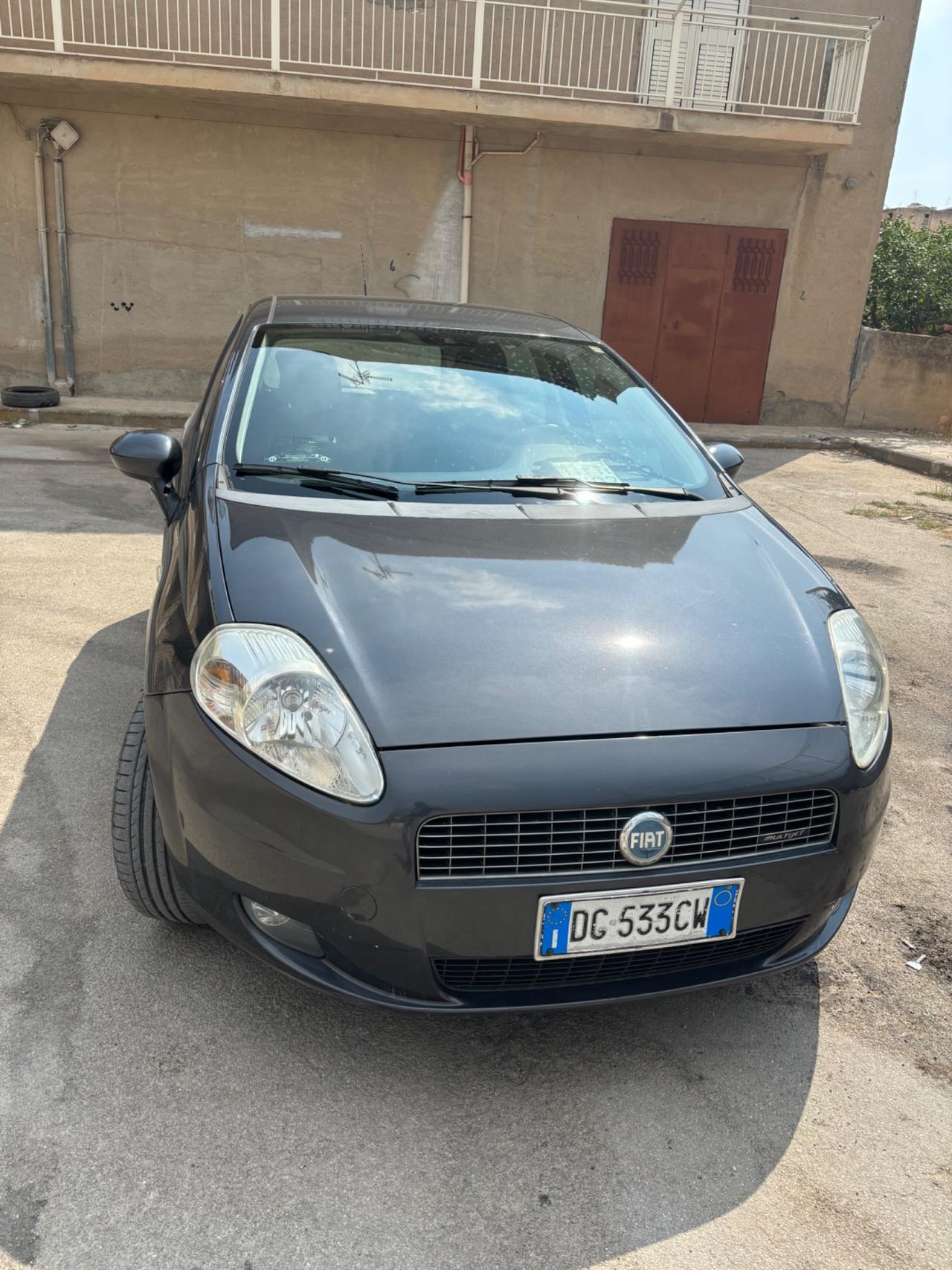 Fiat Grande Punto Grande Punto 1.3 MJT 75 CV 5 porte Dynamic