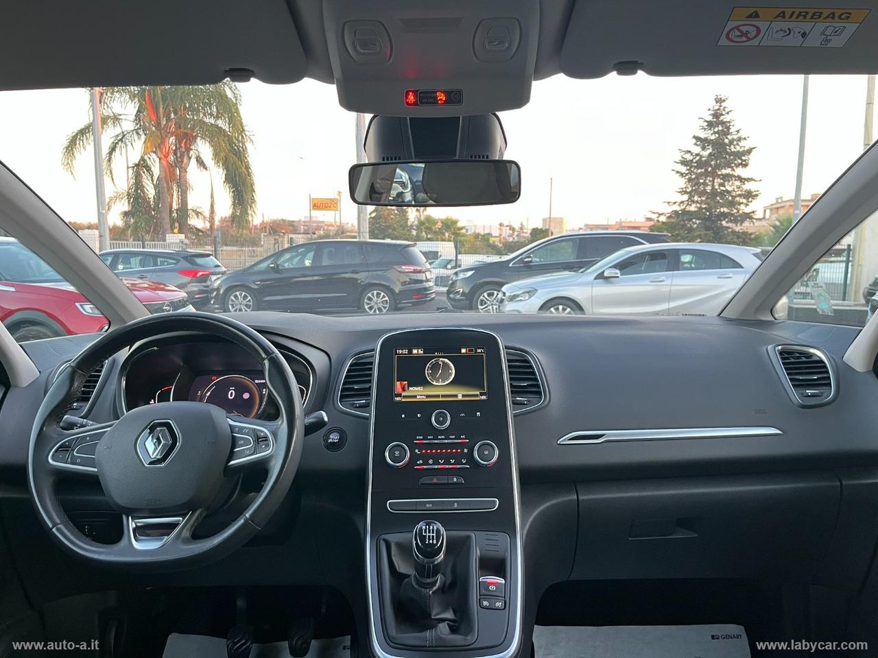 RENAULT Scénic Blue dCi 120 CV Business