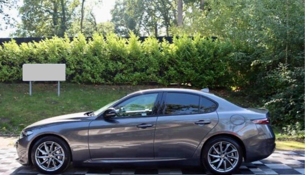 Alfa Romeo Giulia 2.0 280 CV Q4 Ti-Rata da 285€ al mese