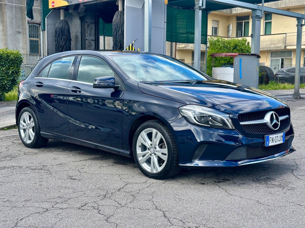 Mercedes-benz A 180 A 160 d Automatic Premium COME NUOVA