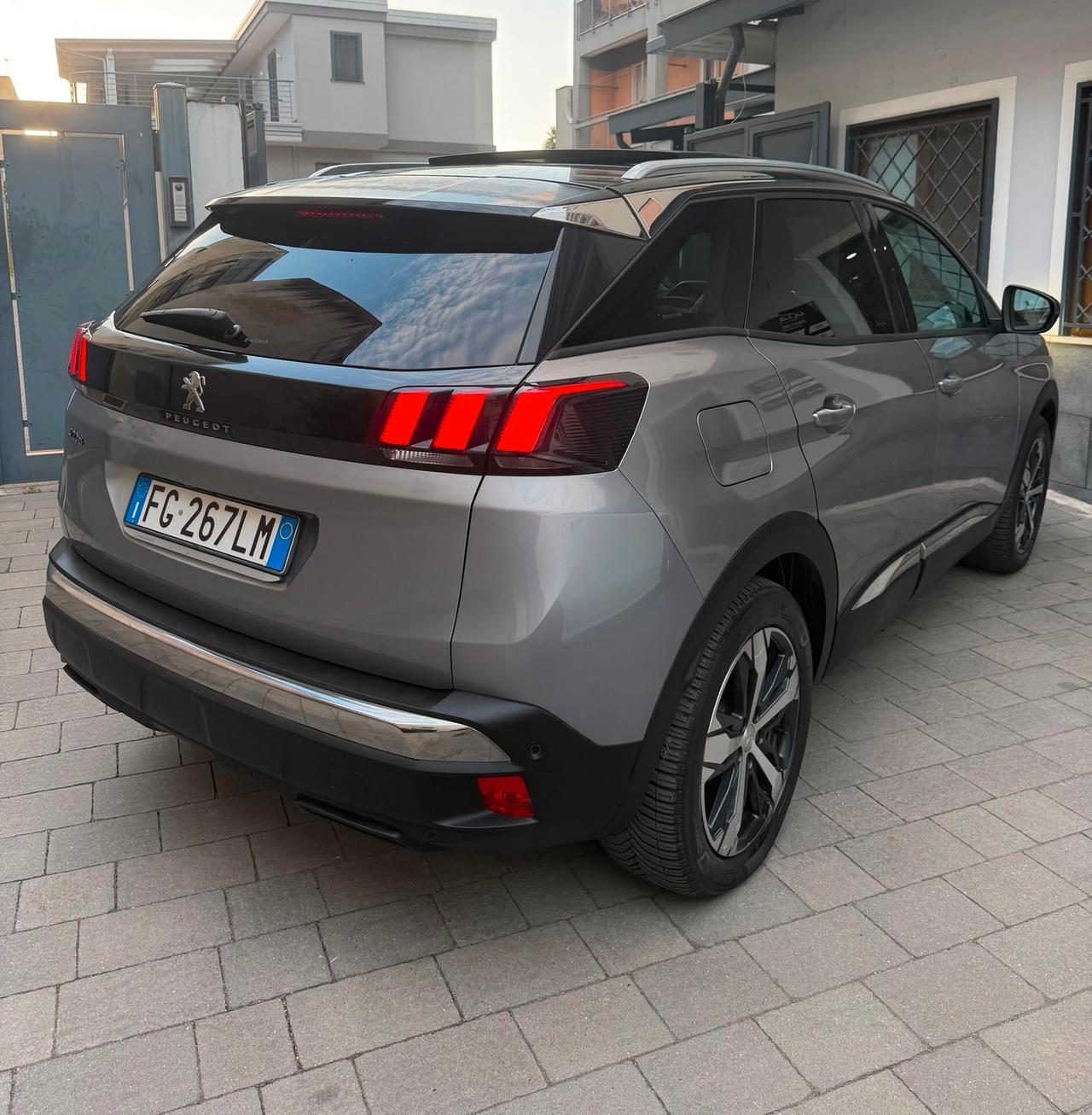 Peugeot 3008 1.6 BlueHDI 120cv Allure Pack Diesel autom