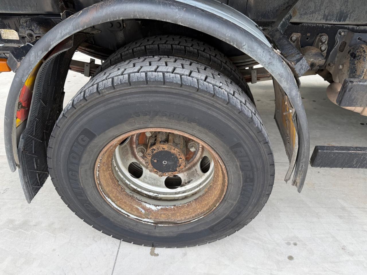 ISUZU F11.210 ribaltabile trilaterale Euro4