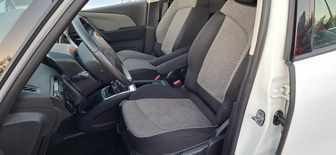 Citroen Grand C4 Picasso PureTech 130 S&S Seduction