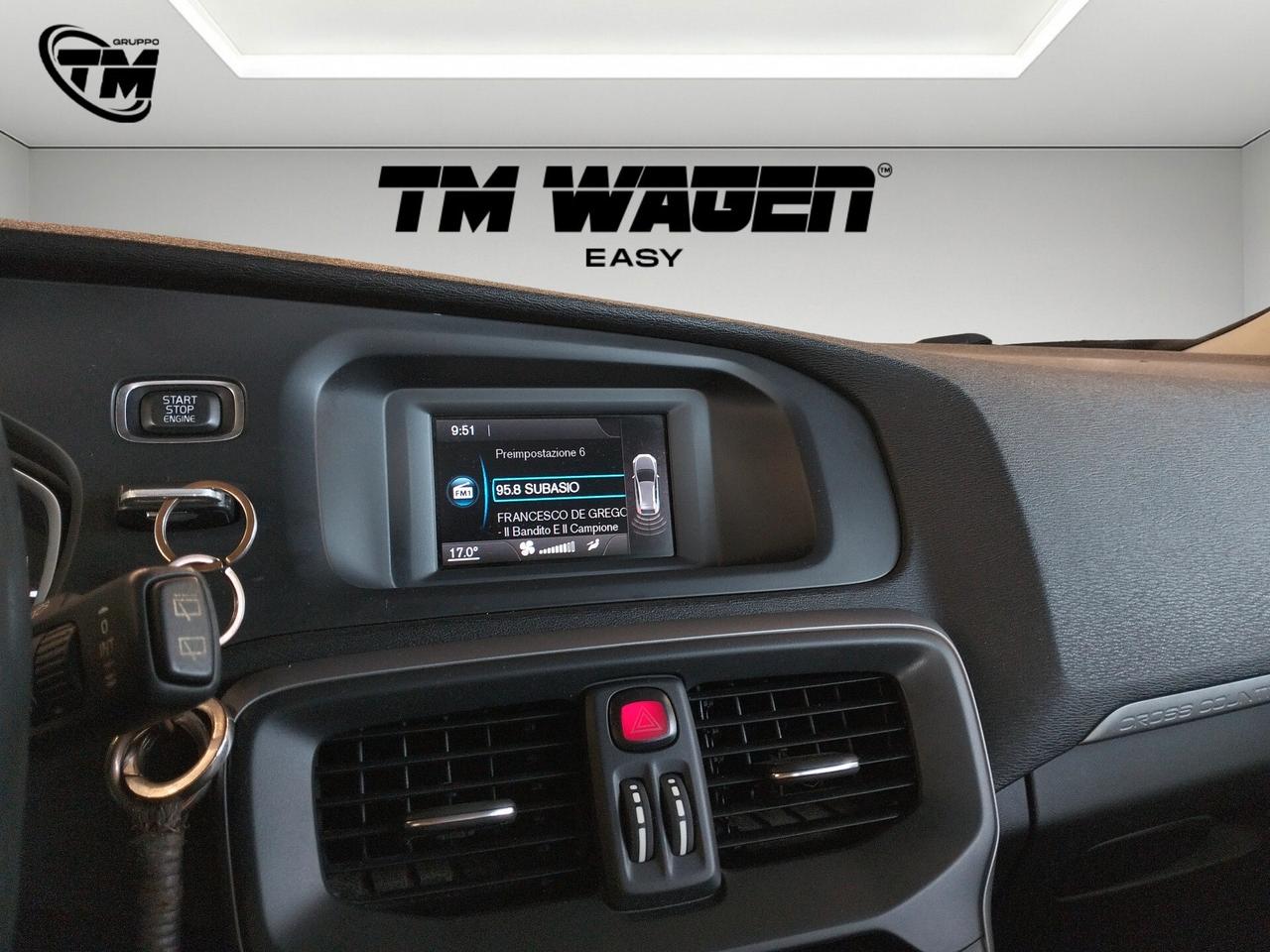 Volvo V40 Cross Country D2 1.6 Kinetic - NEOPATENTATI