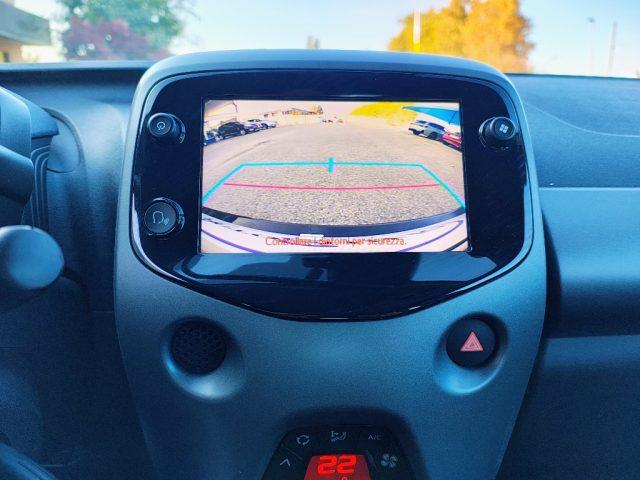 TOYOTA Aygo Connect 1.0 VVT-i 72 CV 5 porte x-play