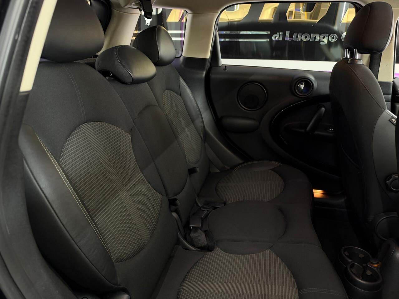 Mini Cooper Countryman 1.6 D ALL4 IPER FULL-TETTO