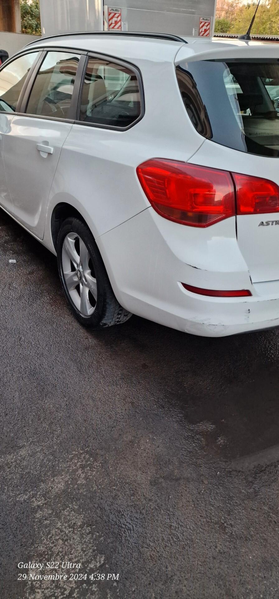 Opel Astra 1.7 CDTI 110CV Station Wagon Cosmo