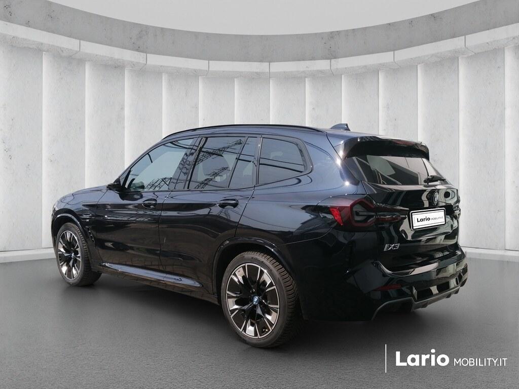 BMW iX3 BEV Impressive