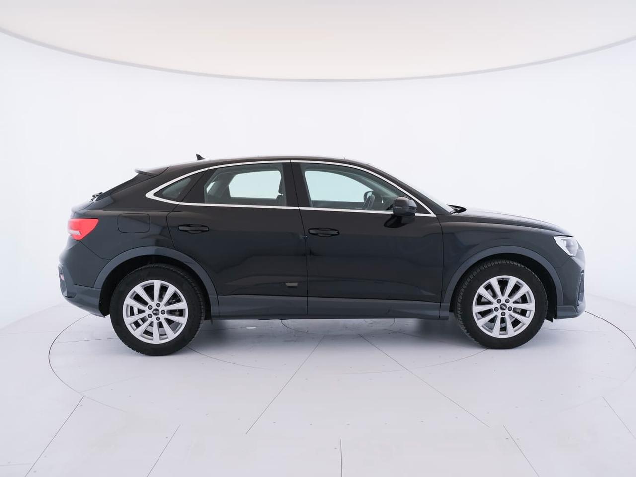 Audi Q3 II 2022 35 2.0 tdi Business Advanced quattro s-tronic IVA ESPOSTA