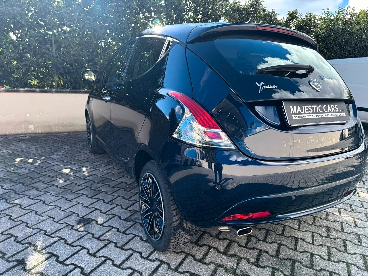Lancia Ypsilon 1.2 GPL 69 CV 5 porte Ecochic Gold