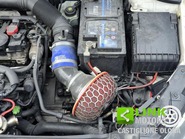 VOLKSWAGEN Golf 2.0 TSI 3p. GTI