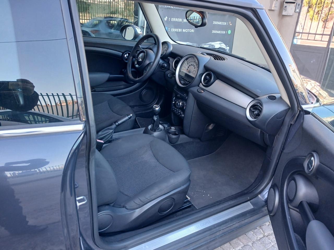 Mini 1.6 16V Cooper D