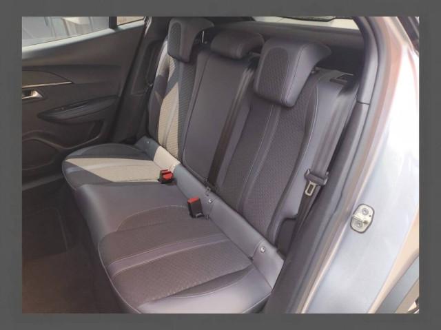 Peugeot 2008 2008 II 2020 1.5 bluehdi Allure Navi Pack 130cv