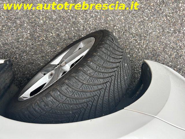 VOLKSWAGEN Polo 1.6 5 porte Highline BiFuel