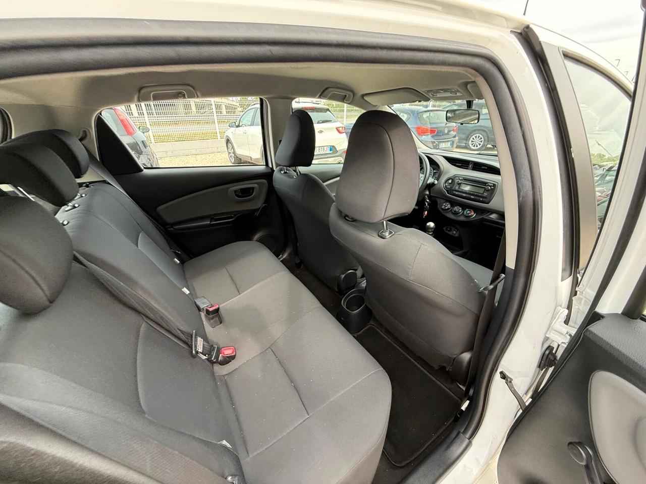 Toyota Yaris 1.4 D-4D 5 porte Lounge