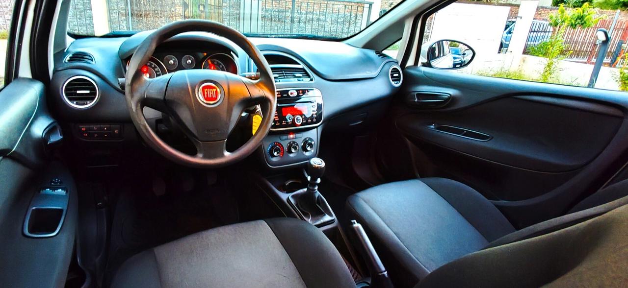Fiat Punto 1.4 8V 5 porte Natural Power Street