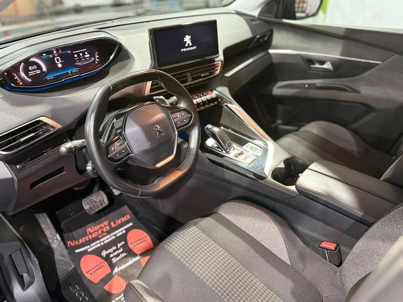 Peugeot 3008 Allure 1.5 BlueHDI 130cv 2021