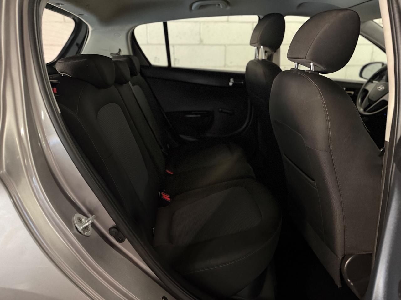 Hyundai i20 1.1 CRDi 5p. Sound Edition