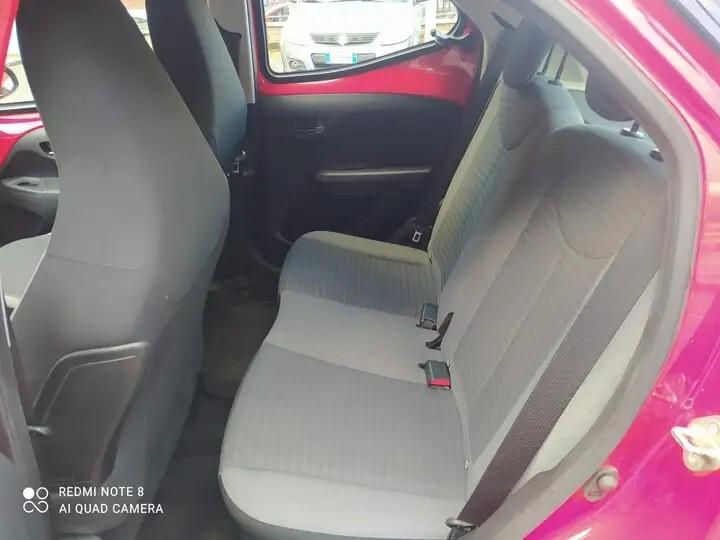 Toyota Aygo Connect 1.0 VVT-i x-cite