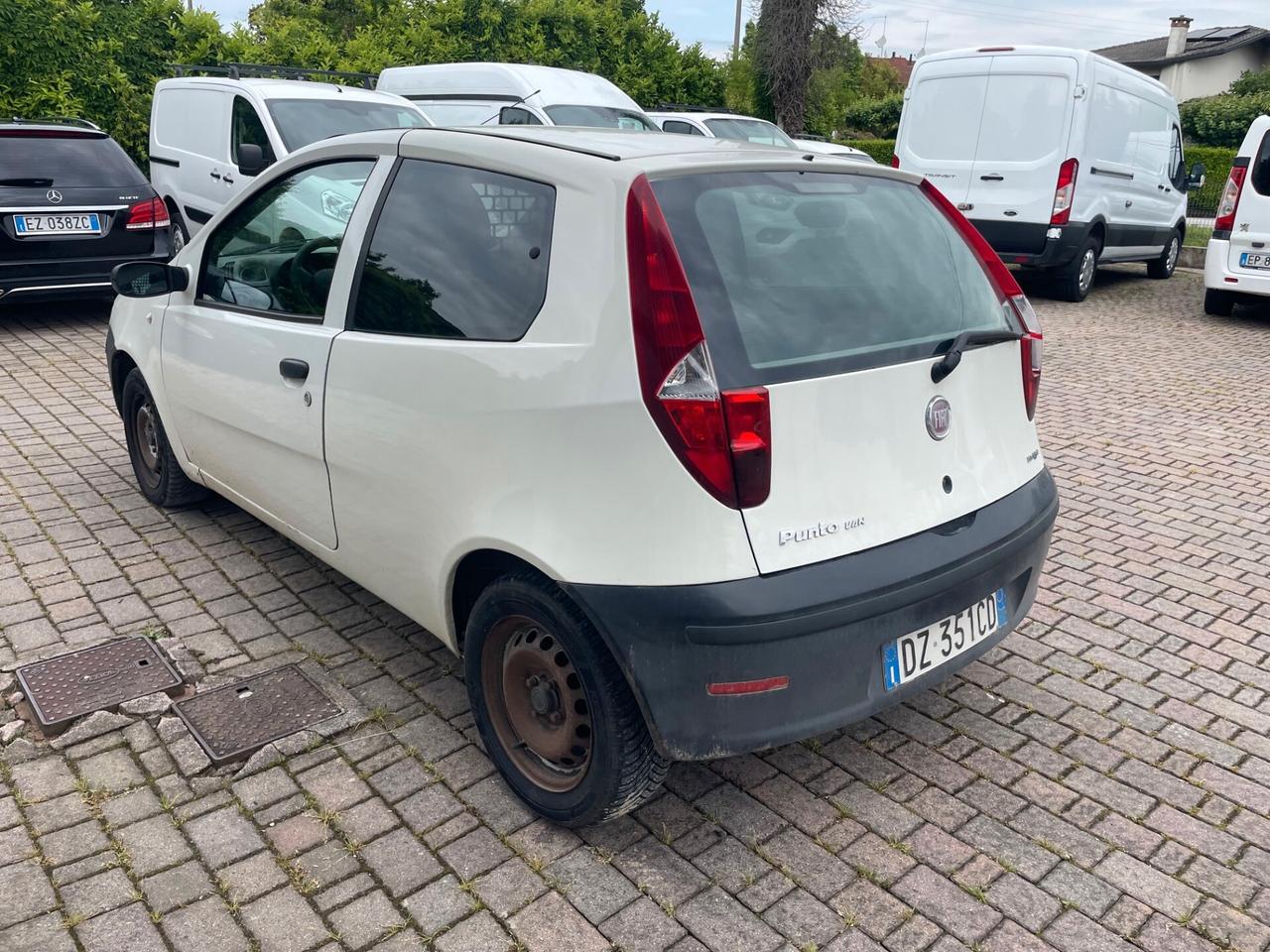 Fiat Punto 1.3 MJT 16V 3p. 2p.ti Van