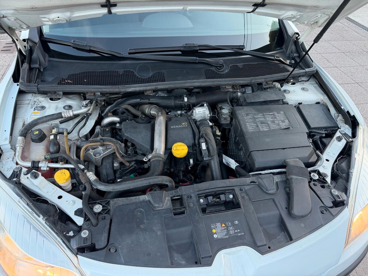 Mégane 1.5 dCi 90CV, TAGLIANDATA GOMME NUOVE