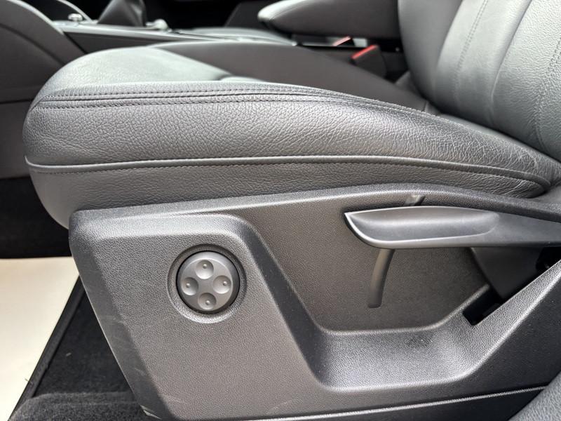 Audi Q2 30 1.0 tfsi S line edition LED-NAVI-CAM-18"
