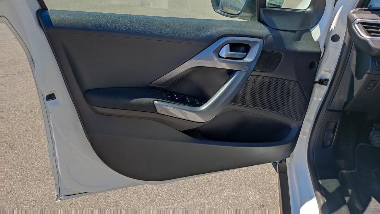 Peugeot 2008 PureTech 82 Allure NEOPATENTATI - 2018