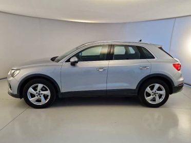 AUDI Q3 35 TDI S tronic Business Advanced