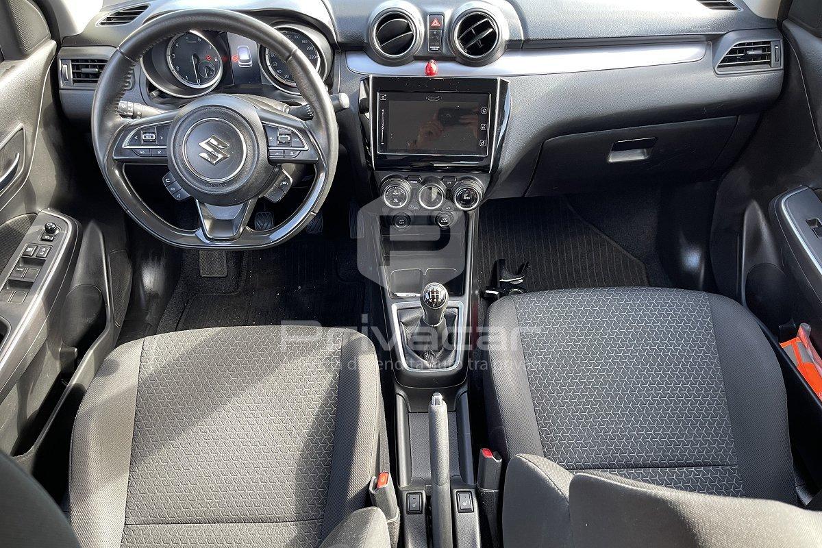 SUZUKI Swift 1.2 Hybrid Top